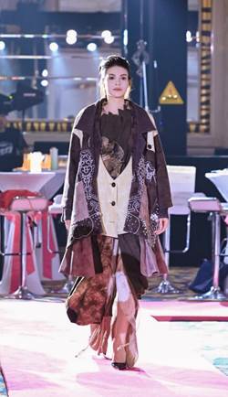 af584efdb9c1d7755b30a6c4e12077e3